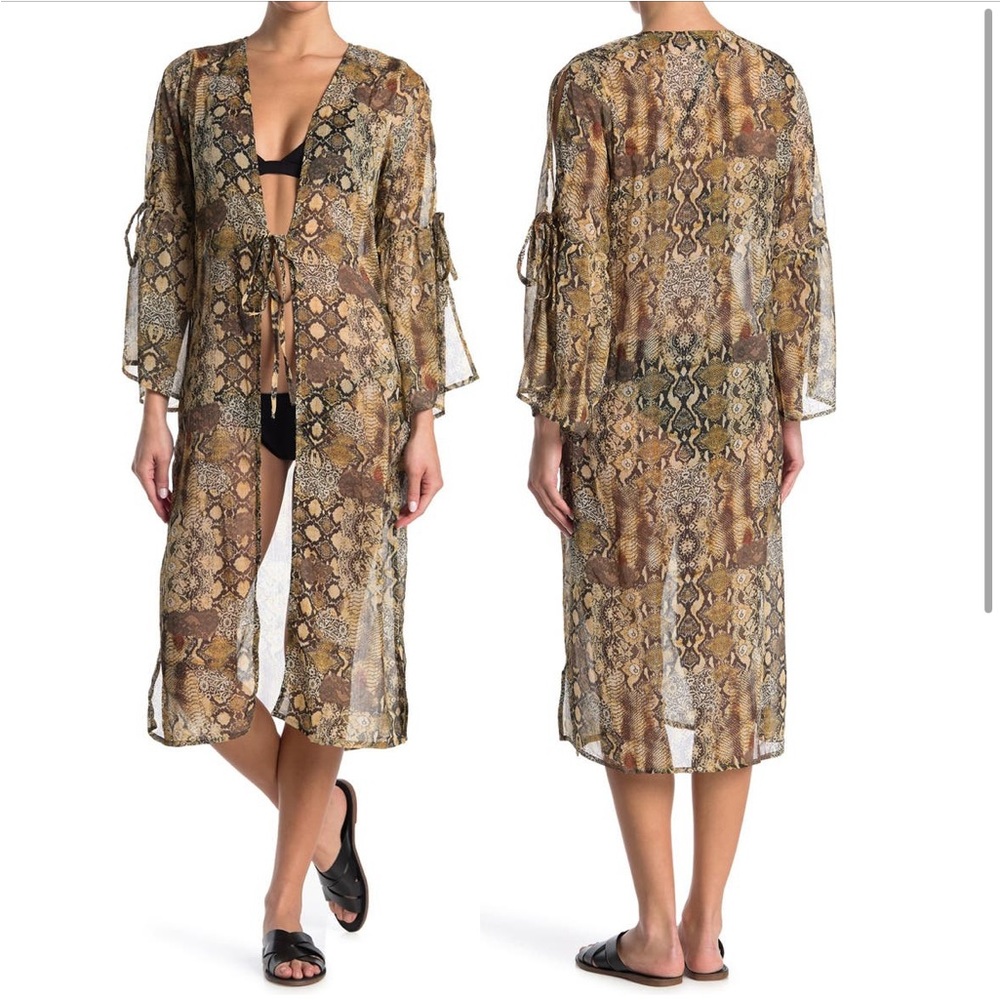 NWT L Kendall & Kylie Leopard Ruffle Duster